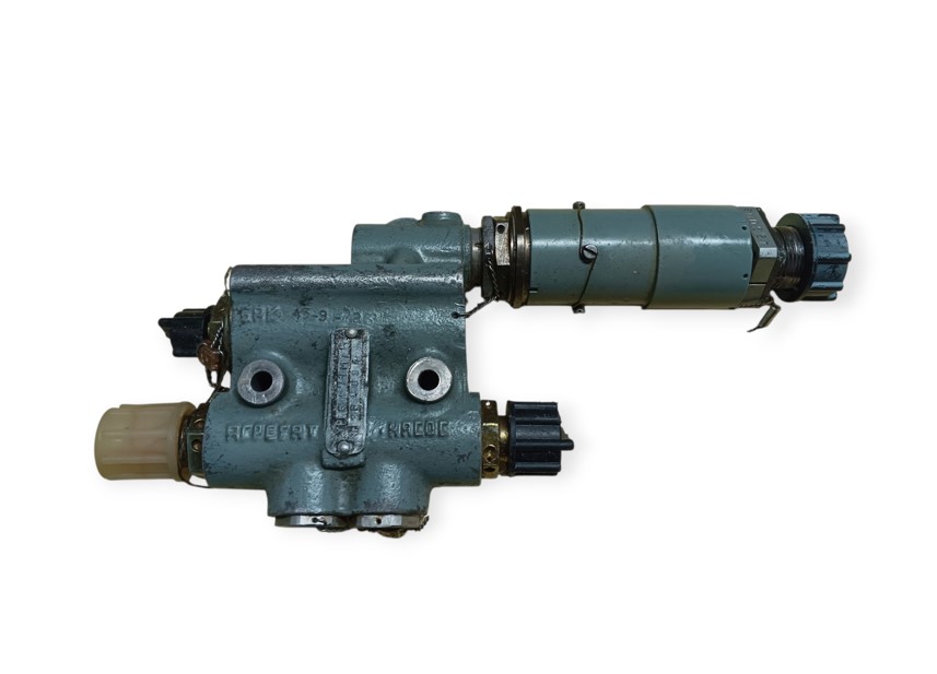 HYDRAULICZNY ROZDZIELACZ KIERUNKOWY