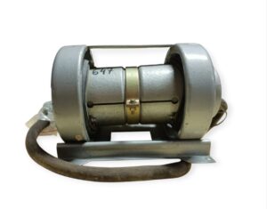 GENERATOR DRGAŃ ELEKTROMECHANICZNYCH